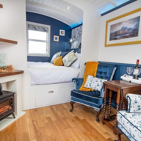 The Drift, Shepherd'S Hut Melvaig Екстериор снимка